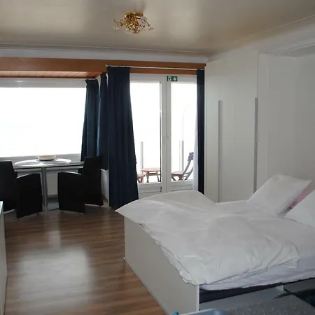 Apartment De Zee