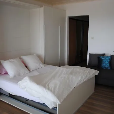 Apartment De Zee *